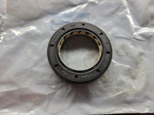 Gilomen Innovations - Transmission Input Shaft Seal - Triple Lip OEM Seal